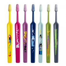 Дитяча зубна щітка TePe Kids Extra-Soft, екстра-м’яка від 3 років. TePe
